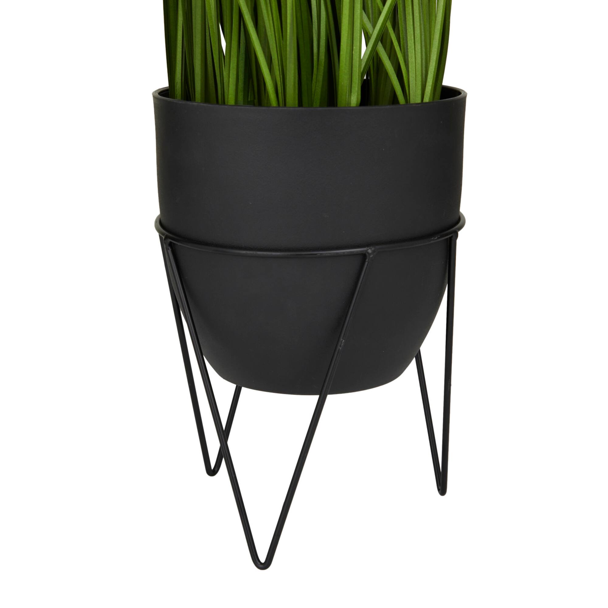 21" Black Contemporary Floral & Botanical Artificial Foliage